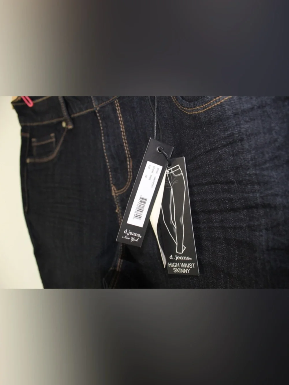 d. jeans Women's Dark Wash Slim Jeans - Black size 10P NWT - Picture 4 of 5
